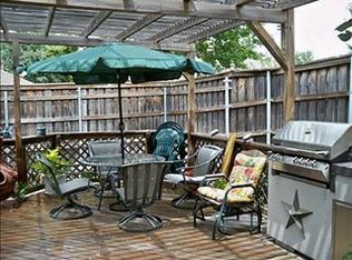 1104 Secretariat Dr, Grand Prairie, TX 75052