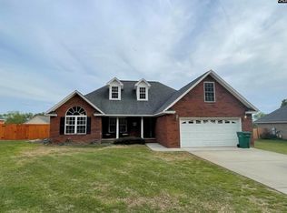 1285 Raccoon Rd, Dalzell, SC 29040