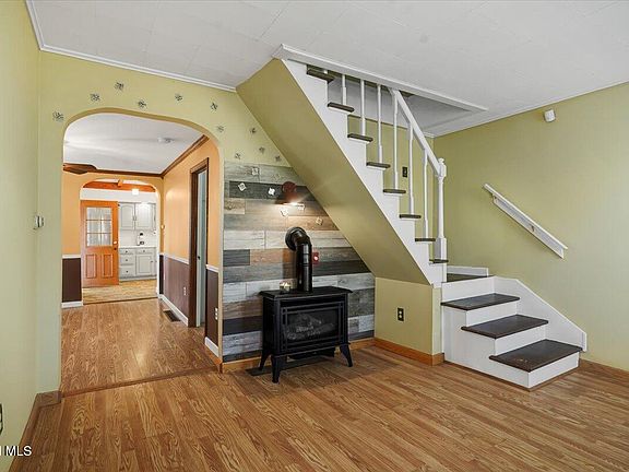 5th image of 117 James Street