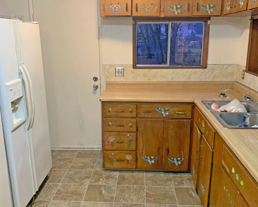 2nd image of 38949 Rogers Ln