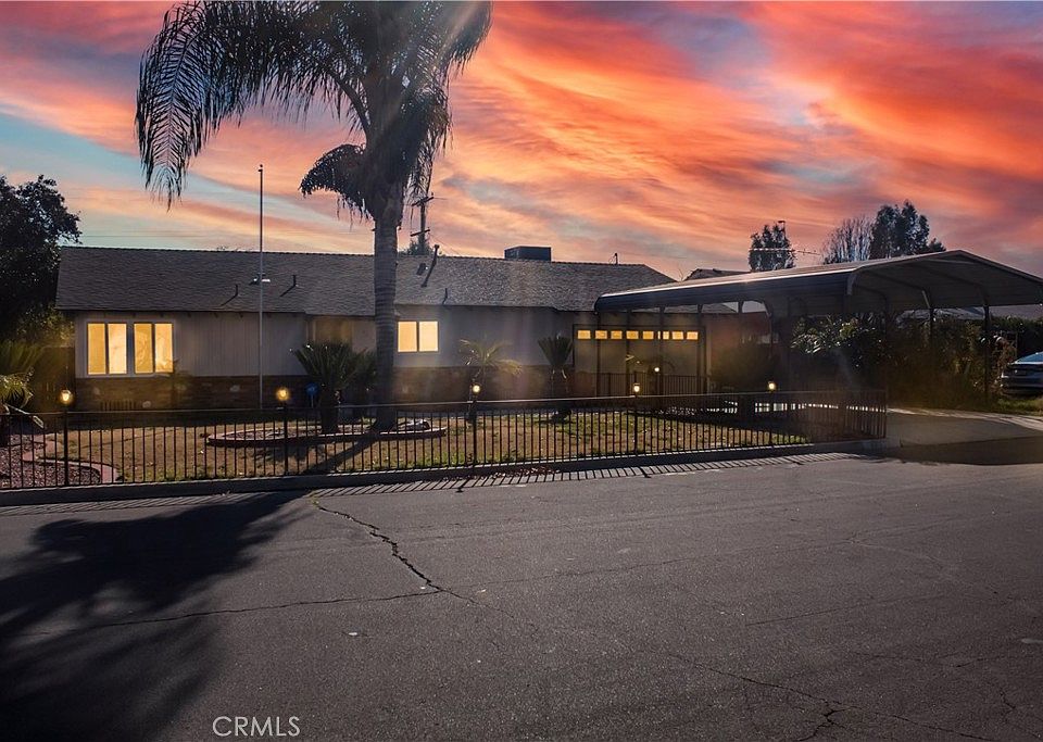 1st image of 40327 Clark Dr