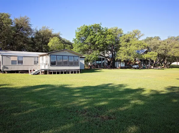 1925 Fawn Possum, Graford, TX 76449