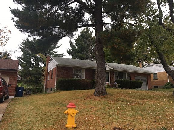 2nd image of 4805 N Hills Ln