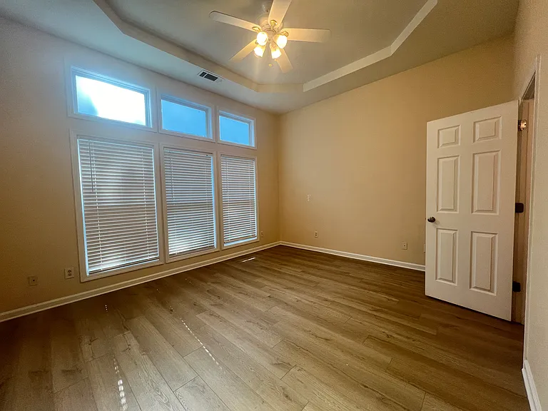 2233 Worrall Hill Dr — Photo 10
