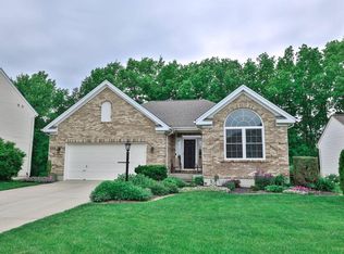 7899 Acorn Trl, Maineville, OH 45039