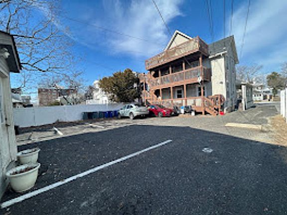 3rd image of 310 8th Ave APT 1