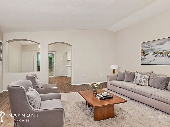 4th image of 1610 W Houchin Way