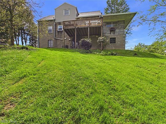 5th image of 3108 Fairview Ave