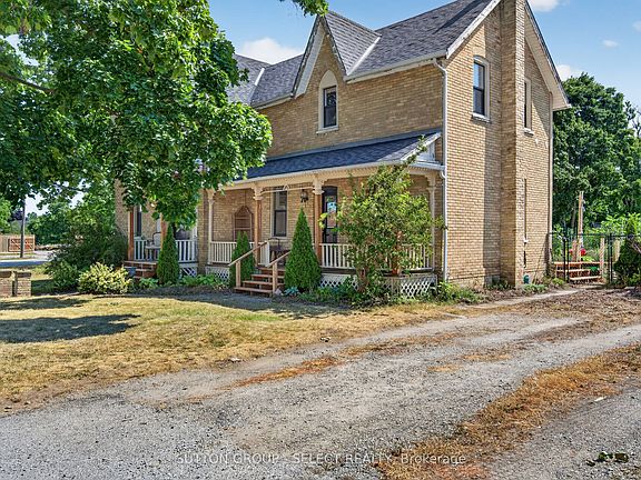 3rd image of 7 Macnab St