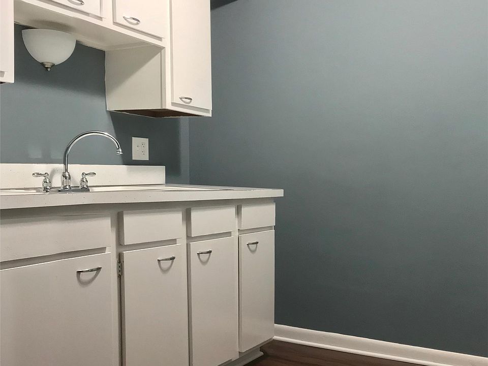 Green Forest Apartments 300 Forest Park Dr Dayton OH Zillow