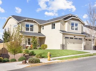 4577 SW Volcano Ave, Redmond, OR 97756