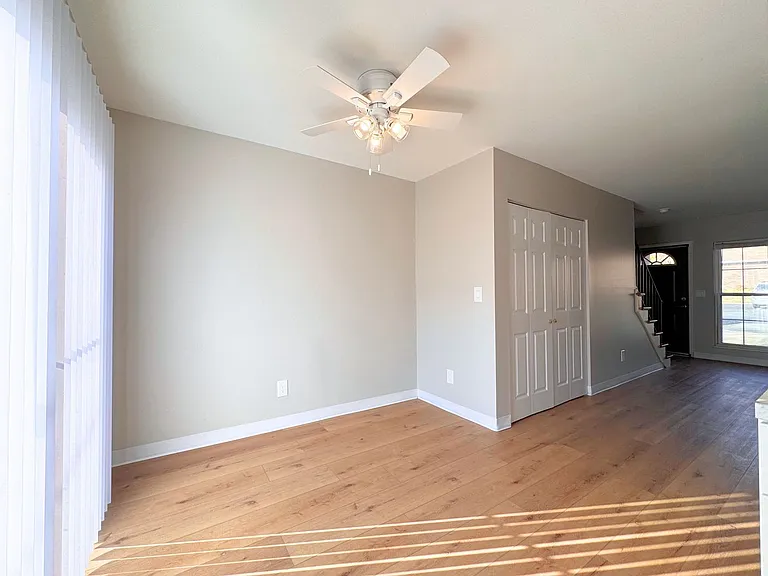 Butler Townhomes — Photo 34