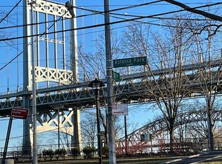 4-29 27th Ave #2F, Astoria, NY 11102