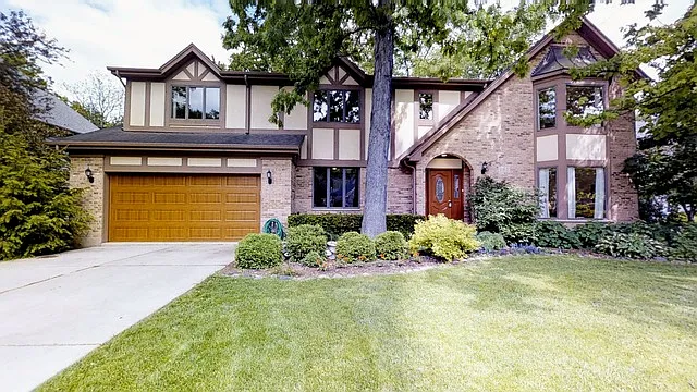 985 Aster Ln photo 1