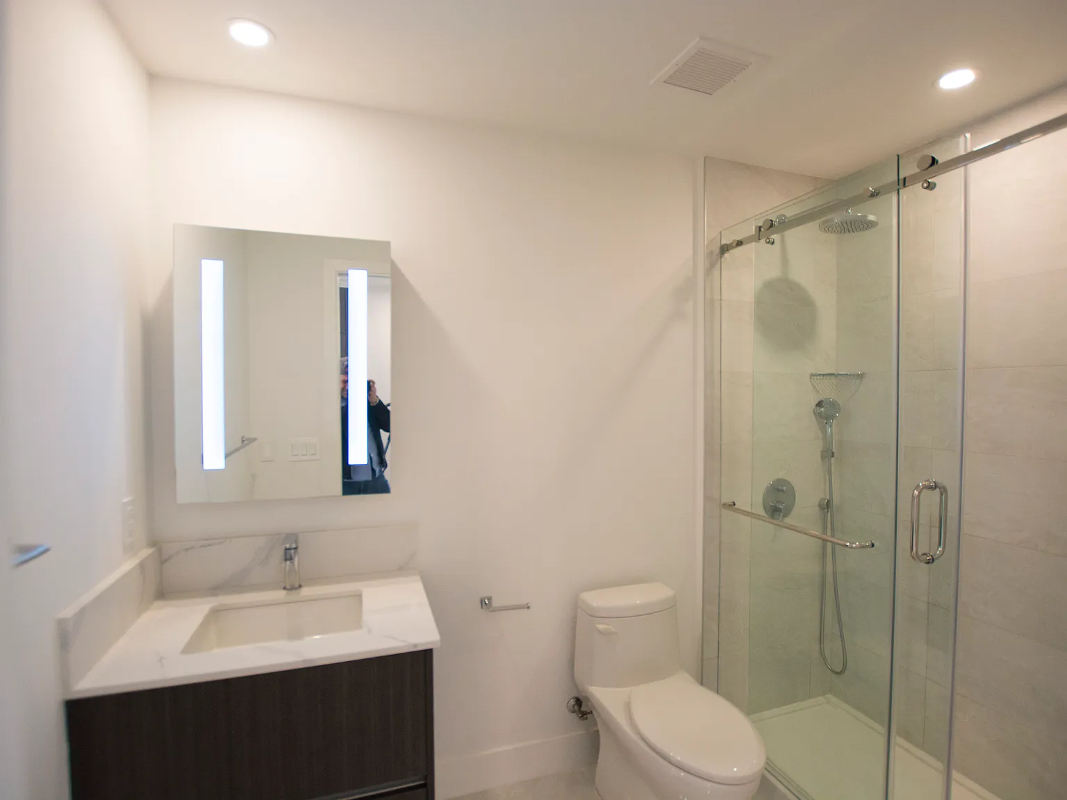 Studio, 416 sqft, $1,850 — Photo 4