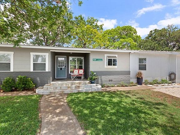 2nd image of 626 S Eagle St
