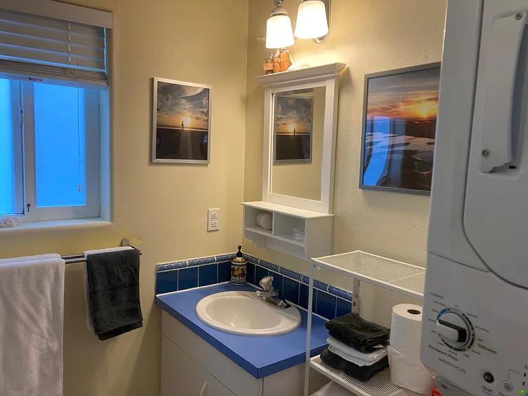 24904 J Pl — Photo 17