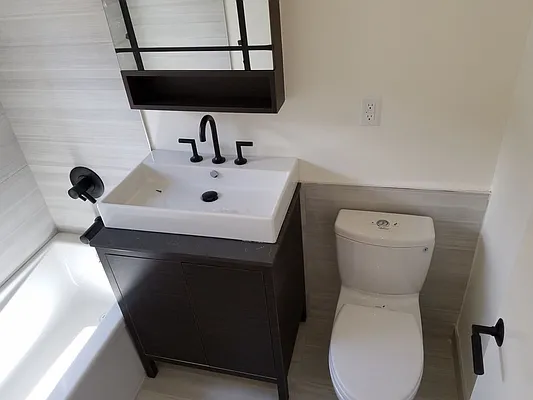 Rented by Halcyon Management Group LLC | media 29