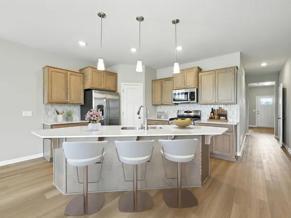 7213 Parquet Ave NE, Elk River, MN 55330