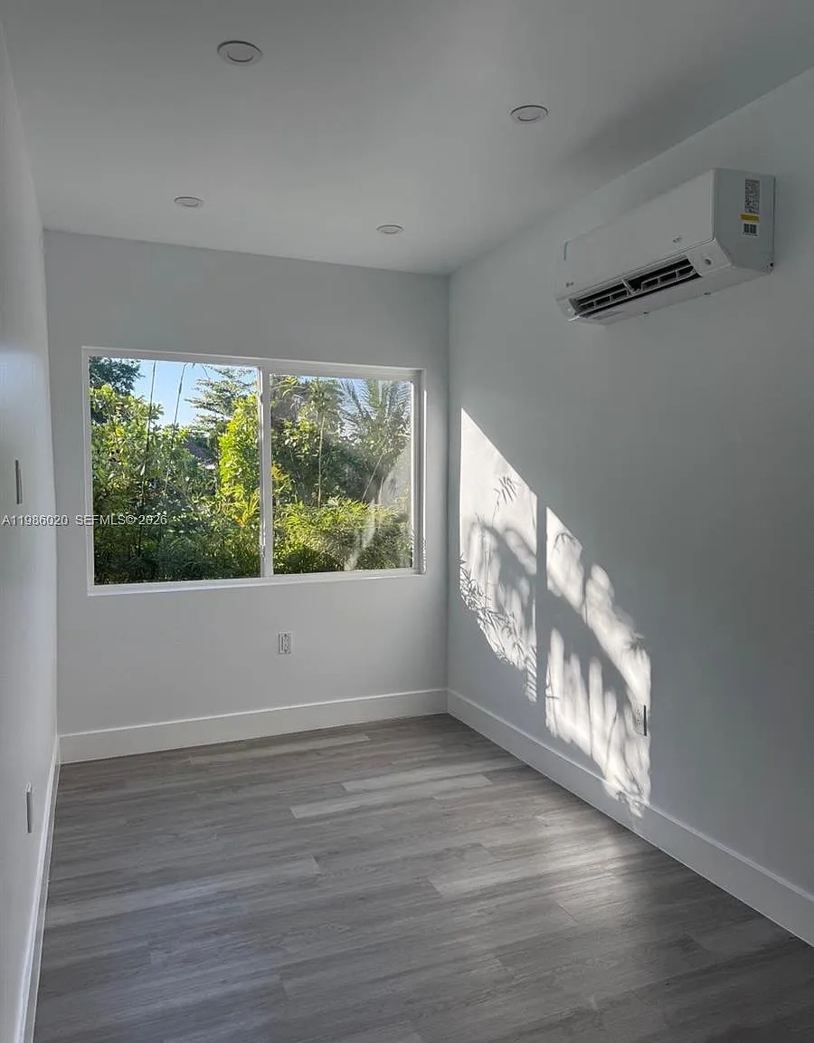 1 bed, 1.0 bath, 480 sqft, $1,500 — Photo 4