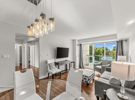 1403 Royal York Rd