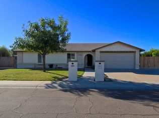 859 W Comstock Dr, Chandler, AZ 85225