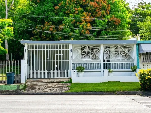 S Veve Calzada #A, Fajardo, PR 00738