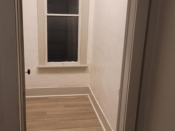 2nd image of 3141 W 71st St