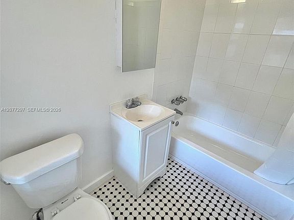 4th image of 700 NE 85th St #14