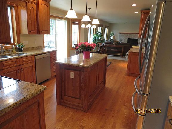 4th image of 5767 Pinehurst Dr