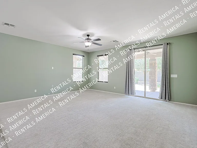 15611 W Westview Dr — Photo 4