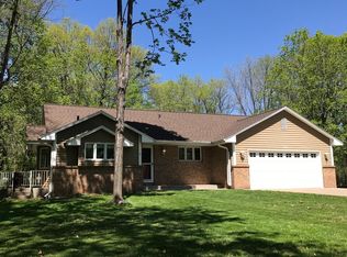 14300 River Crest Dr, Rogers, MN 55374