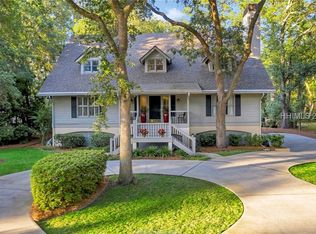 13 Donax Rd, Hilton Head Island, SC 29928