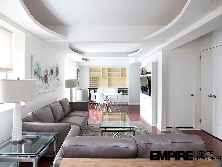 150 W 51st St #2102 — Photo 9