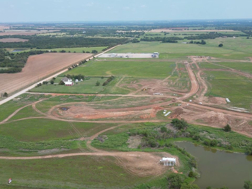 New Homes in Cashion OK in 74 Crossing