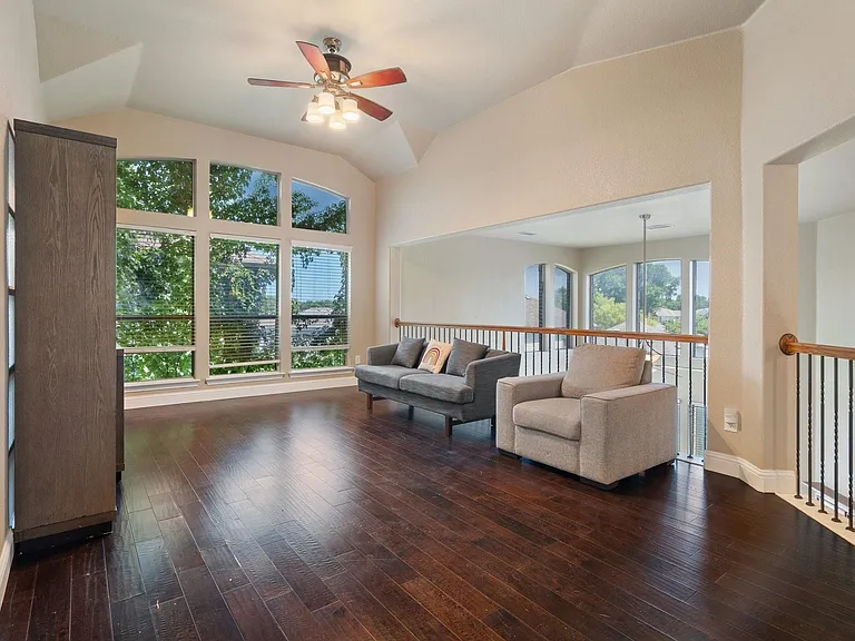 416 Cypress Hill Dr — Photo 15
