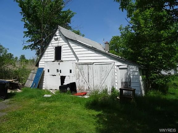 4th image of 71 Brandel Ave
