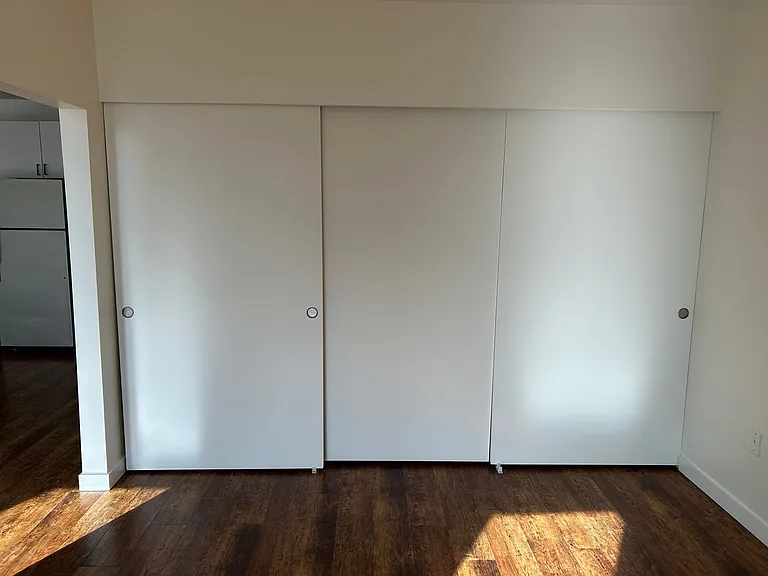 The Wally Apartments — Photo 14