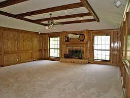 5th image of 1002 Tall Pines Dr