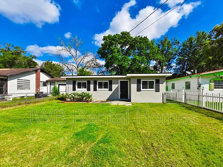 3515 Dignan St — Photo 11