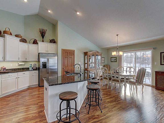 5th image of 1298 Northview Dr