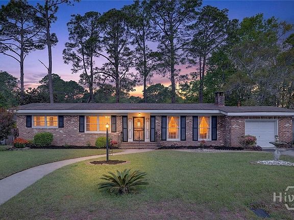 2nd image of 4607 Sylvan Drive
