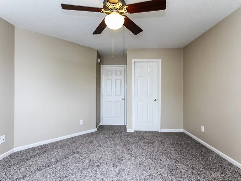 1178 Kenwood Dr — Photo 9