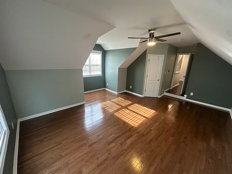 2503 Becketts Ridge Dr — Photo 33