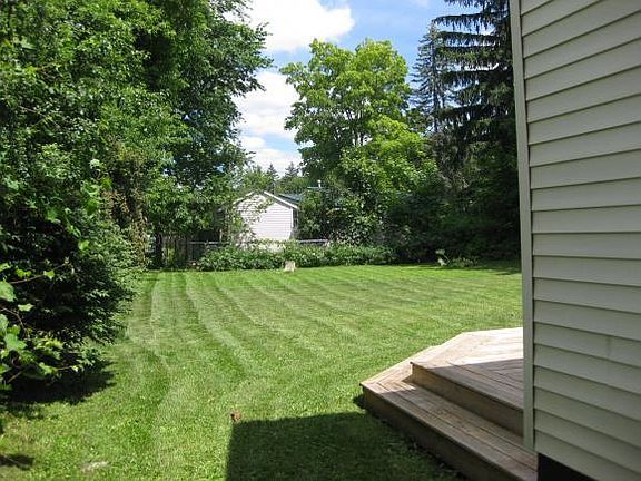 5th image of 7 Pleasantview Dr