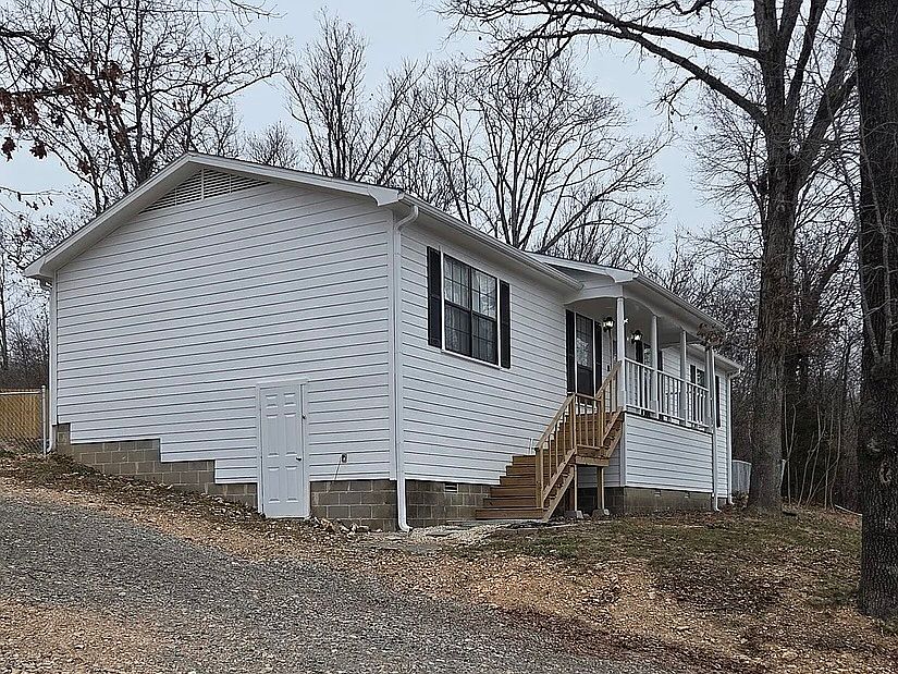 1st image of 474677 E 611th Rd