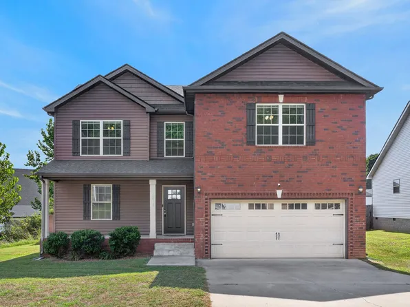 1210 Ridge Meadow Dr, Clarksville, TN 37042