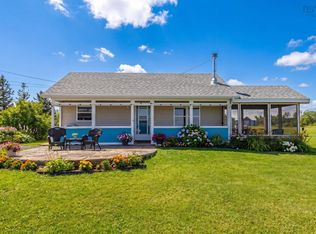 27 Island View Cres, Pictou, NS B0K 1H0