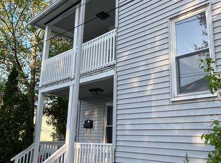 12 Crescent Knls FLOOR 1, Leominster, MA 01453