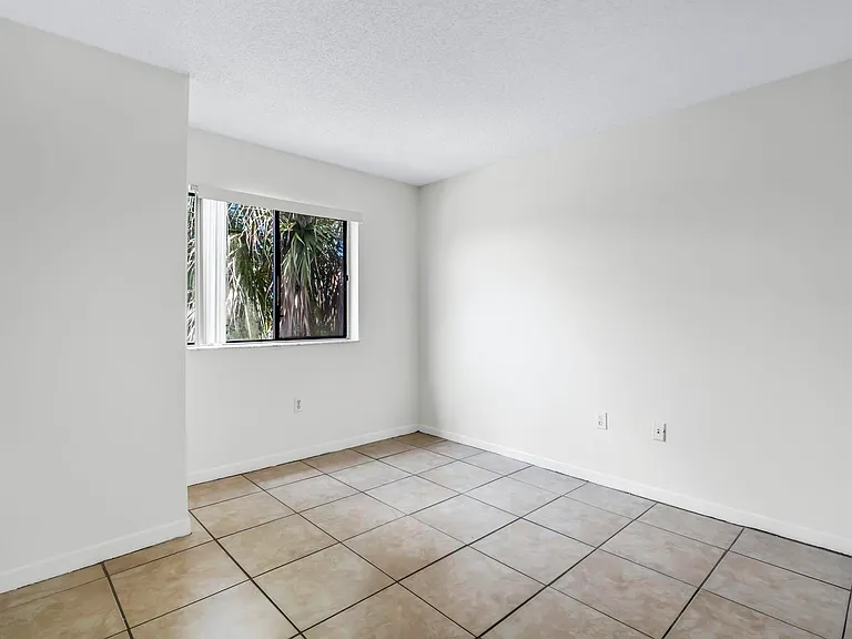 5200 NW 31st Ave #96 — Photo 15
